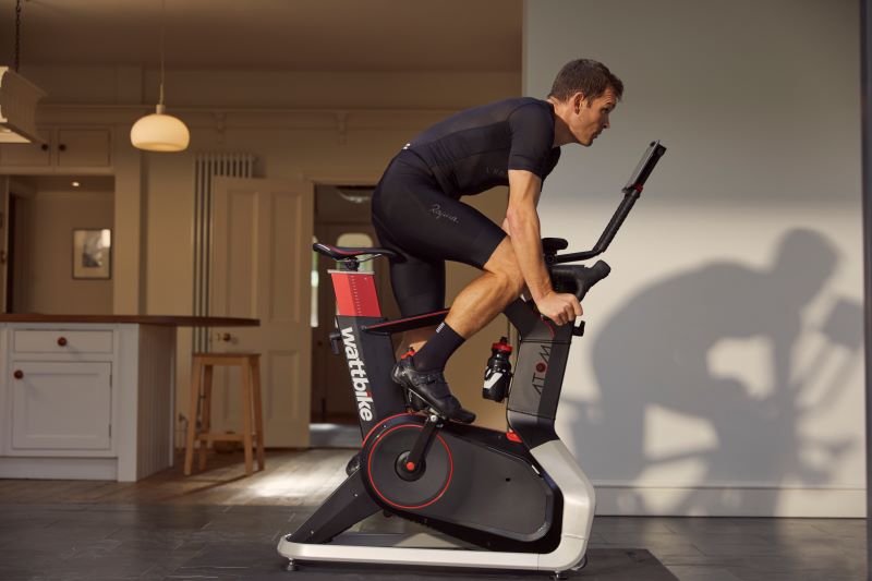 Wattbike Hubで科学的で楽しいパーソナルトレーニングを